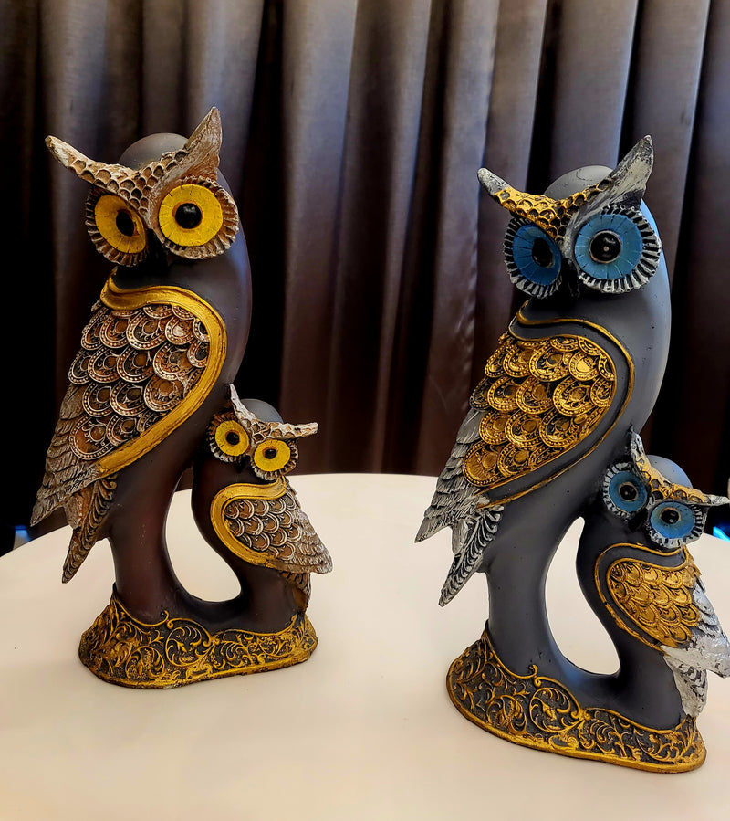 Owl figurines